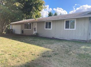 319 SE 5th St, Dundee, OR 97115