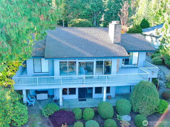 291 Pioneer Drive, Port Ludlow, WA 98365