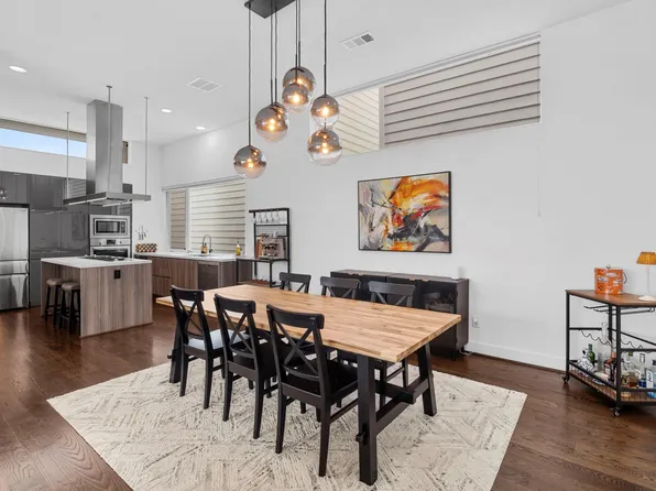 1159 W 18th St, Houston, TX 77008