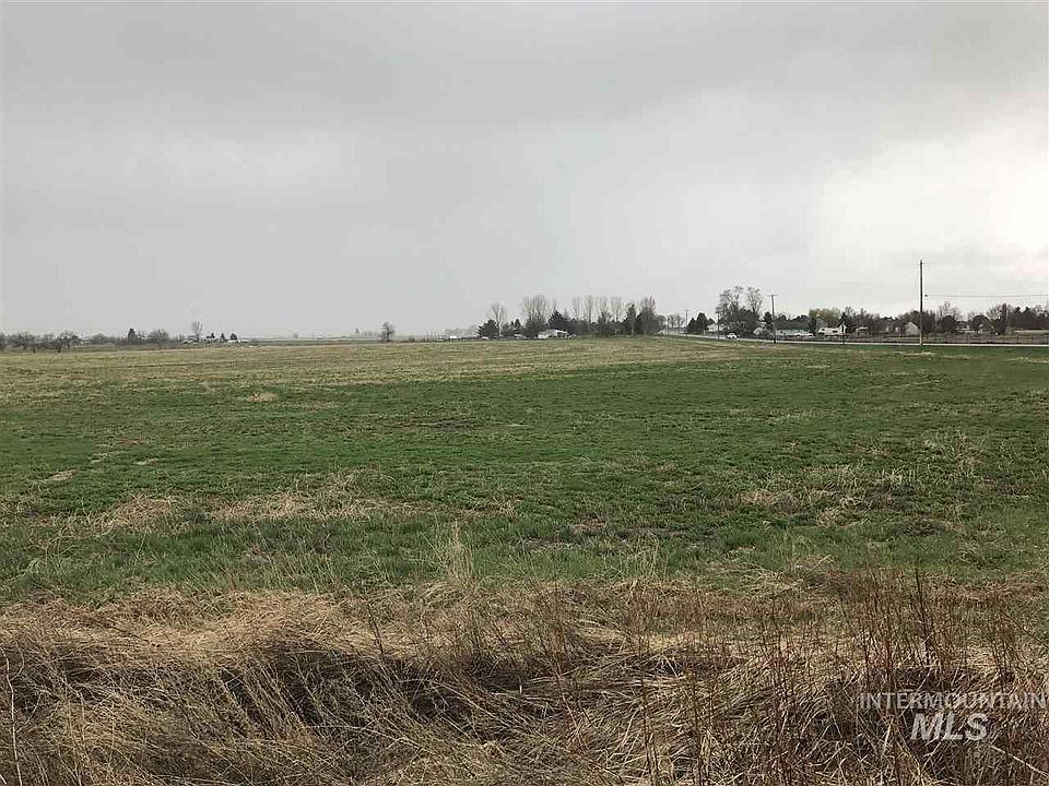 1st image of SE Corner Orchard And South Blue Lakes