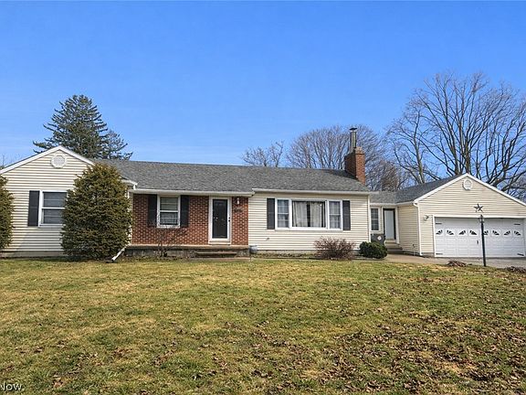 2nd image of 3828 Lake Rd W