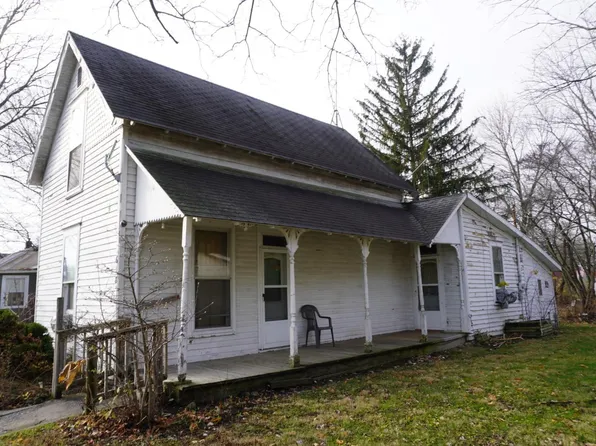 618 S Bluff St, Monticello, IN 47960