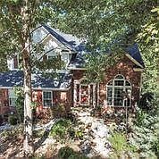 Beautiful home in Balantyne neighborhood. This beautiful home will not last for long