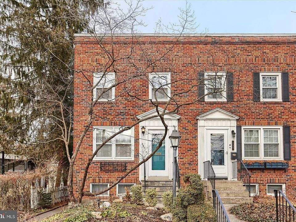 1st image of 257 W Willow St