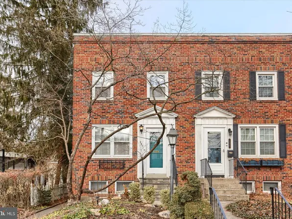 257 W Willow St, Carlisle, PA 17013