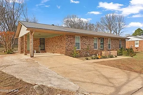 85 Meridian Dr — Photo 2