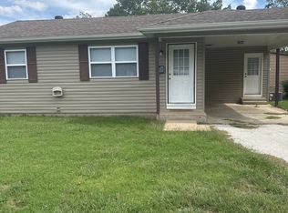 1328 S Estate Ave #1328, Springfield, MO 65804