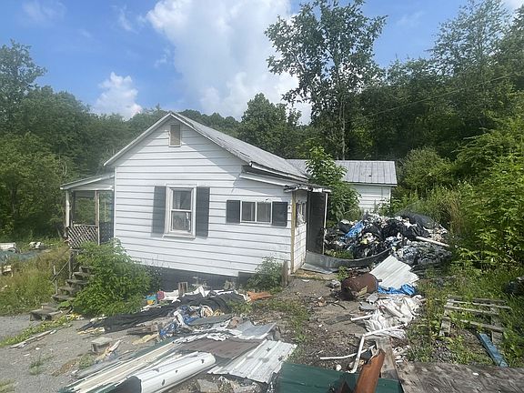 2nd image of 156 Dove Rd