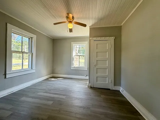 2 bed, 717 sqft, $1,100 — Photo 3