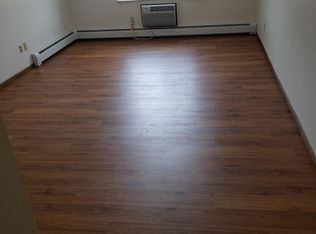 1901 Waldo Blvd #207, Manitowoc, WI 54220