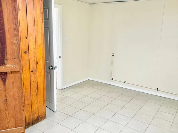 310 Charleston St SE, Albuquerque, NM 87108