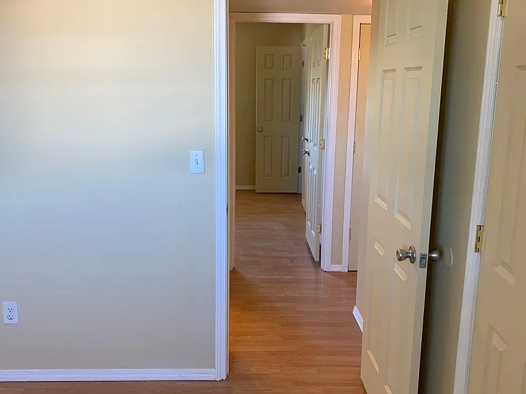 604 S Montgomery St #1 — Photo 2