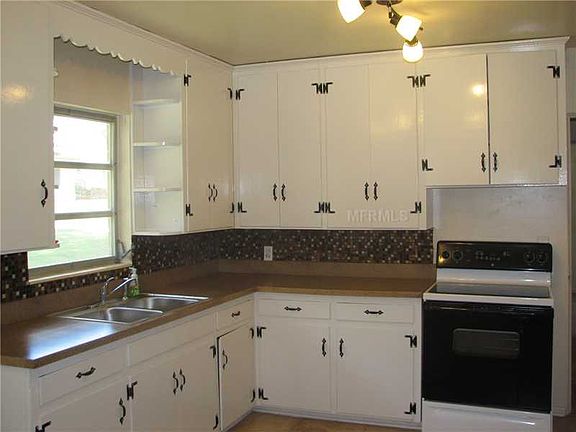 4th image of 34515 Hammond Ln