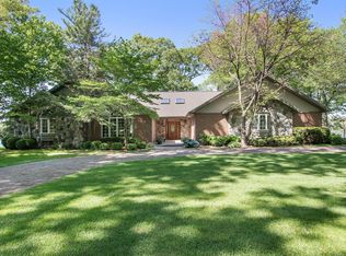 15229 Lake Ave, Grand Haven, MI 49417