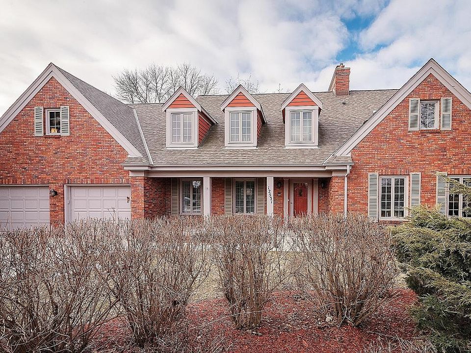 2nd image of 12531 N Saint Anne Ct