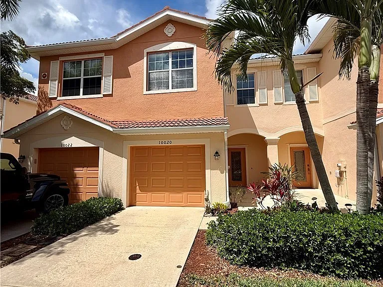 10020 Via Colomba Cir — Photo 1