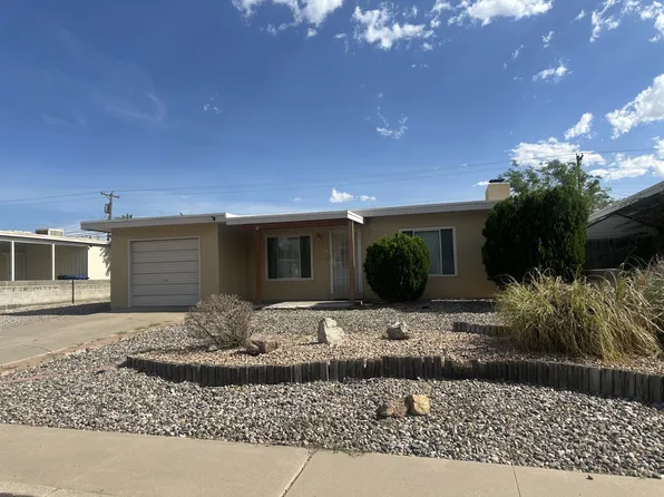 5016 Palo Duro Ave NE, Albuquerque, NM 87110