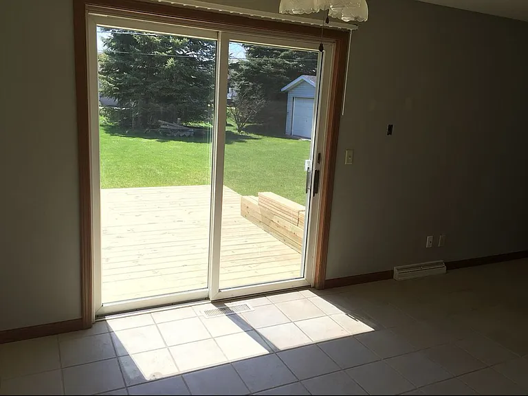 4413 Menasha Ave #4413 — Photo 14