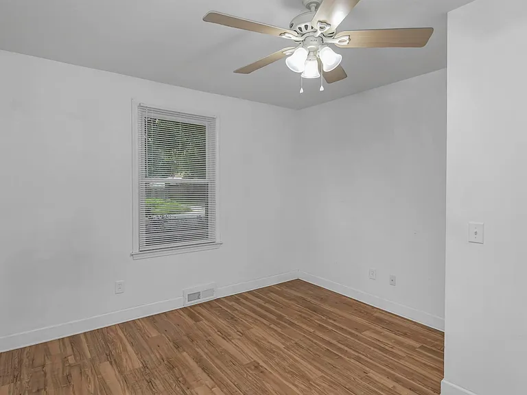 841 Ohio St — Photo 14