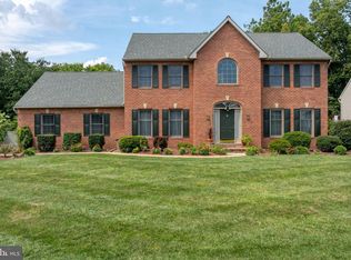 438 W Charlotte St, Millersville, PA 17551