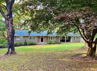 29 Centerview Dr, Shelton, CT 06484