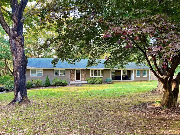 29 Centerview Drive, Shelton, CT 06484