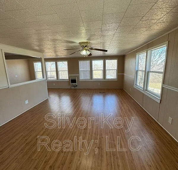 2955 Oakland Rd — Photo 8