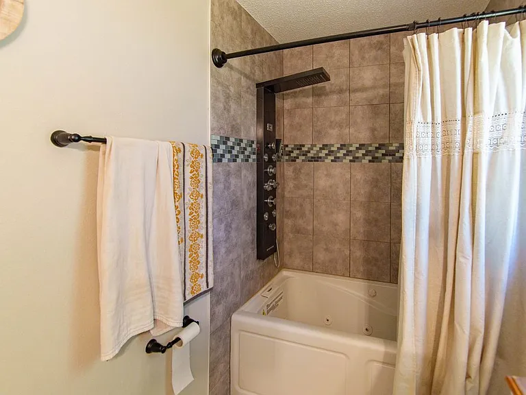 11865 Noble Fir Ct — Photo 36