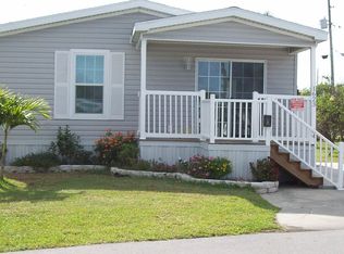 1625 Wheelhouse Cir, Ruskin, FL 33570