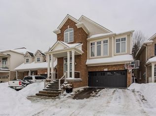 3202 Steeplechase Dr, Burlington, ON L7M 0C4