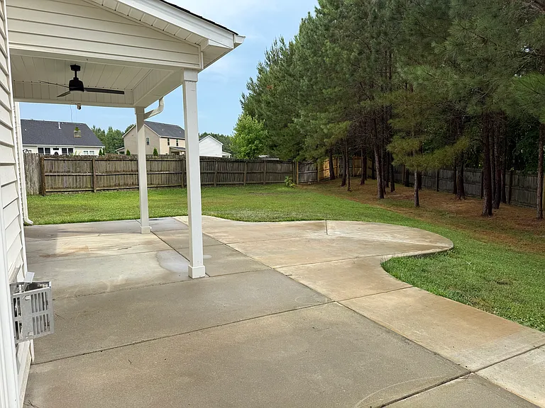 145 Mittams Point Dr — Photo 5