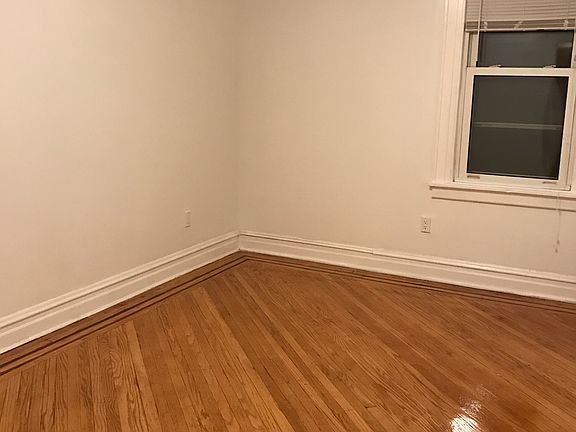 4th image of 8817 81st Ave #1FL