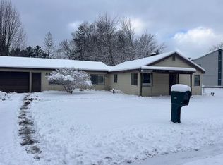 511 N Thomas St, Scottville, MI 49454