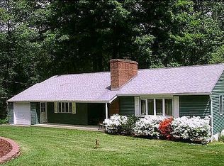 94 Woodstone Rd, Rockaway, NJ 07866