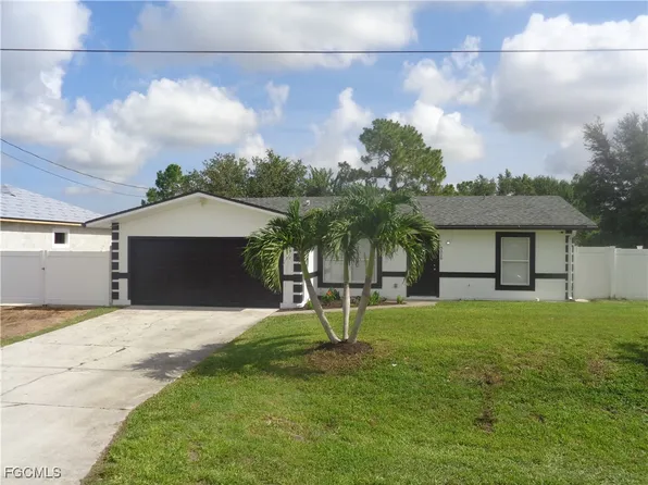 3316 21st St W, Lehigh Acres, FL 33971