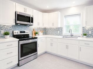 2200 W 32nd St, Cleveland, OH 44113