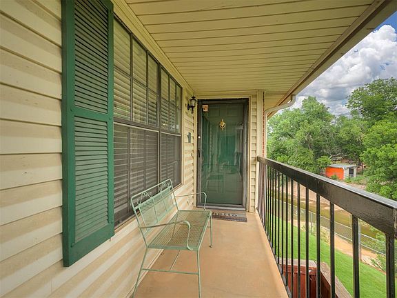 4th image of 4400 N Hemingway Dr #239