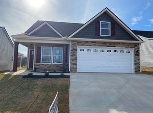 1376 Romany Ct, Boiling Springs, SC 29316