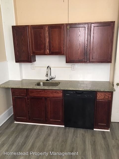 1st image of 1044 Dekalb St APT 1R
