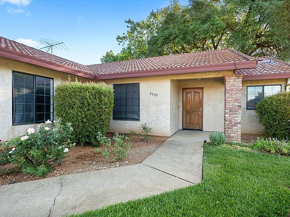3rd image of 3697 Sunwood Dr