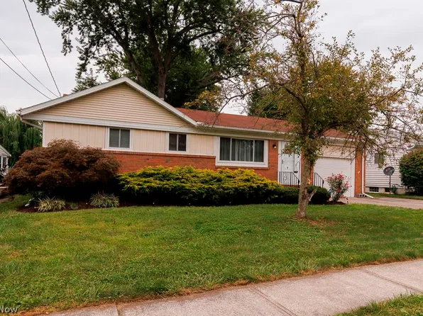 918 Sherwood Dr, Elyria, OH 44035