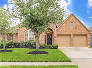 14111 Timber Ridge Dr, Pearland, TX 77584