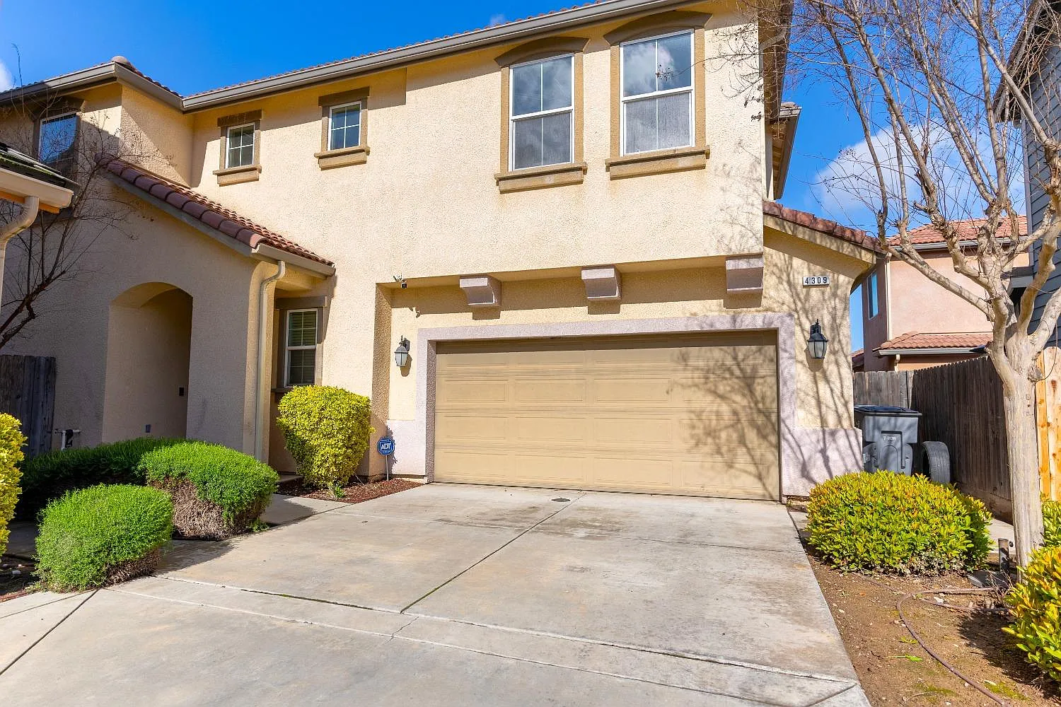 4309 W Pinsapo Dr photo 1