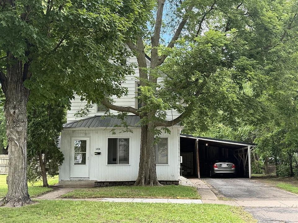 1st image of 1208 7th Street #1