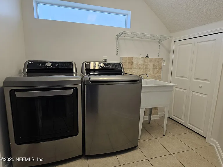 1440 Atlantic Breeze Way — Photo 53