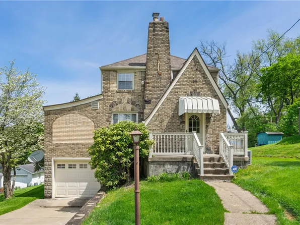 17 Lilly Ln, Manor, PA 15665