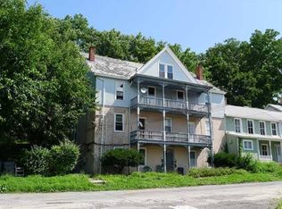 92 Broad St, Catskill, NY 12414