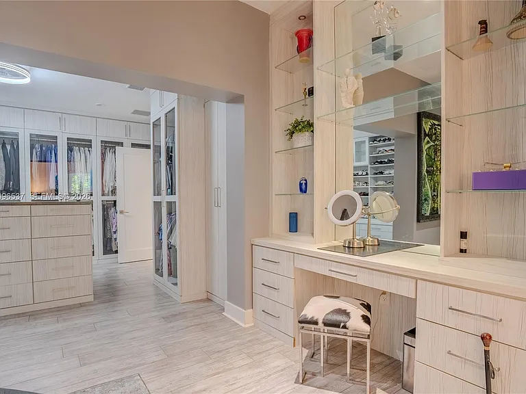 231 Fluvia Ave — Photo 10
