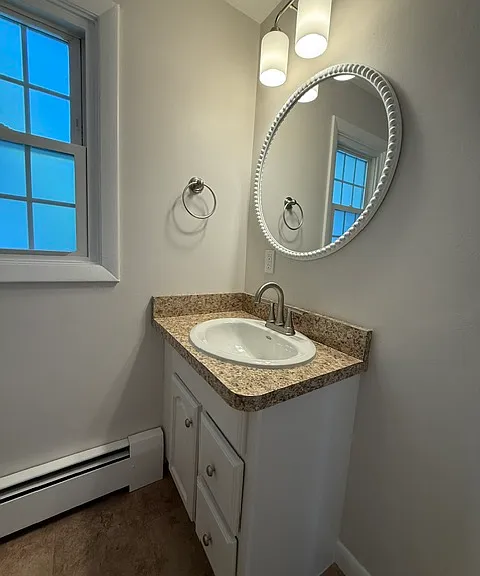 80A S Maple Ave — Photo 5