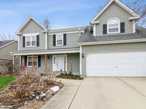 600 N Lyle Ave, Elgin, IL 60123